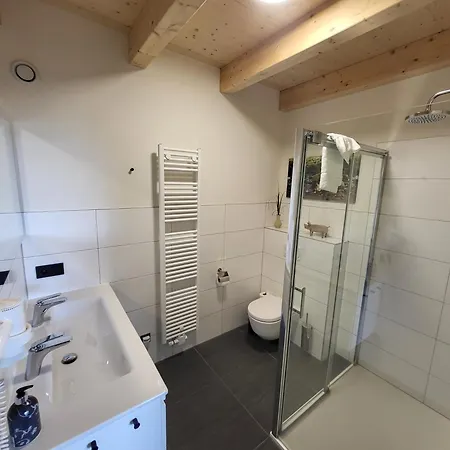 Ski, Wandern & Biken Am Nassfeld شقة هيرماجور