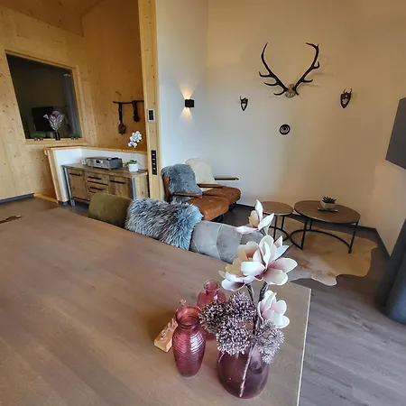 شقة Ski, Wandern & Biken Am Nassfeld هيرماجور