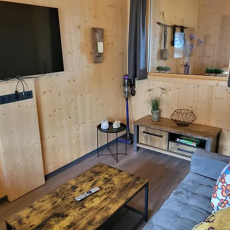 Ski, Wandern & Biken Am Nassfeld هيرماجور